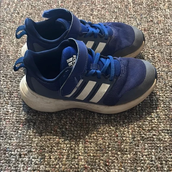 Adidas Blue and White Sneakers Sporty Design - Picture 3 of 5